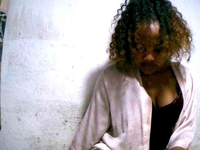 Nathasweete22 webcam