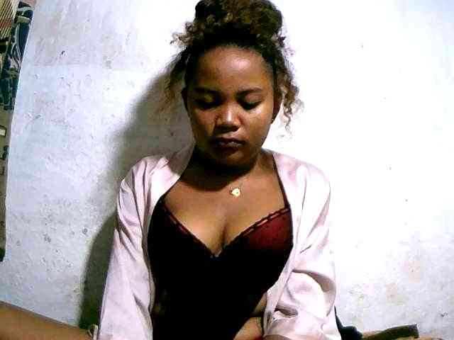 Nathasweete22 webcam