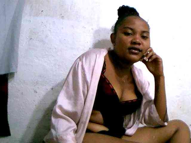 Nathasweete22 webcam