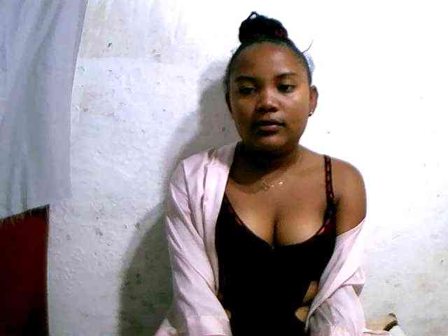 Nathasweete22 webcam