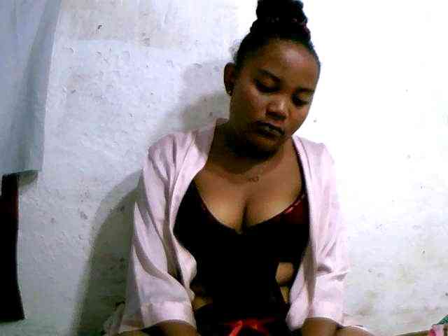 Nathasweete22 webcam