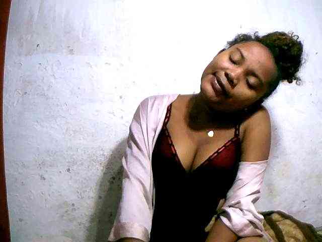 Nathasweete22 webcam