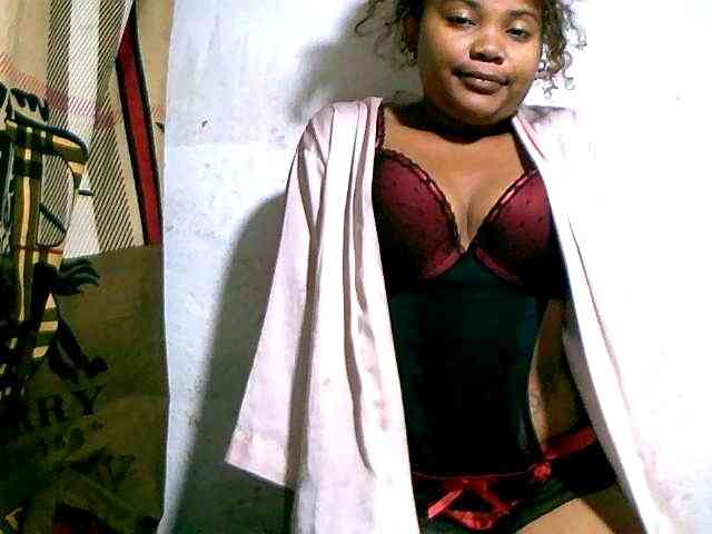 Nathasweete22 webcam