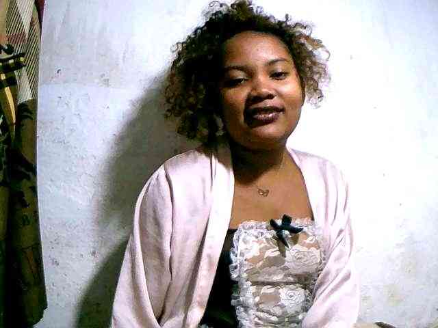 Nathasweete22 webcam