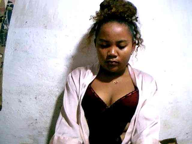 Nathasweete22 webcam