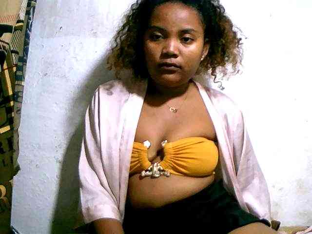 Nathasweete22 webcam