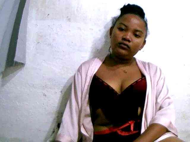Nathasweete22 webcam