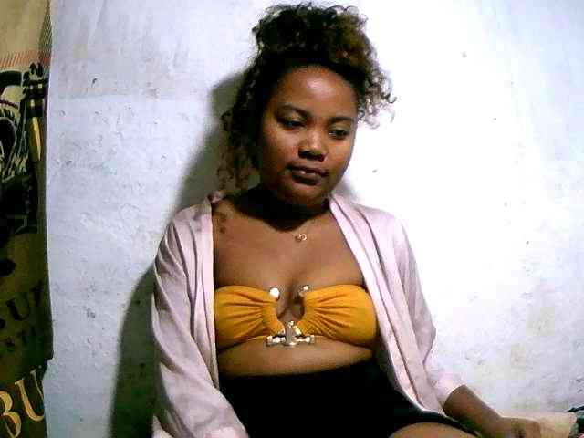 Nathasweete22 webcam
