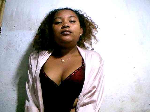 Nathasweete22 webcam