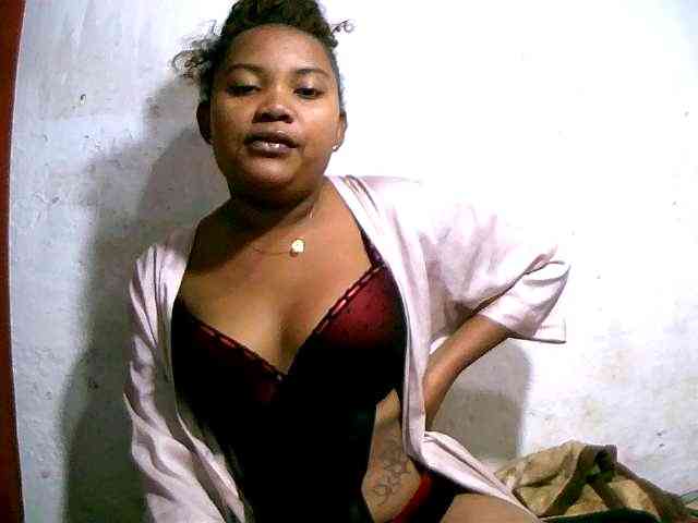 Nathasweete22 webcam