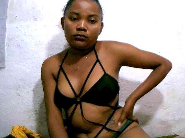 Nathasweete22 webcam