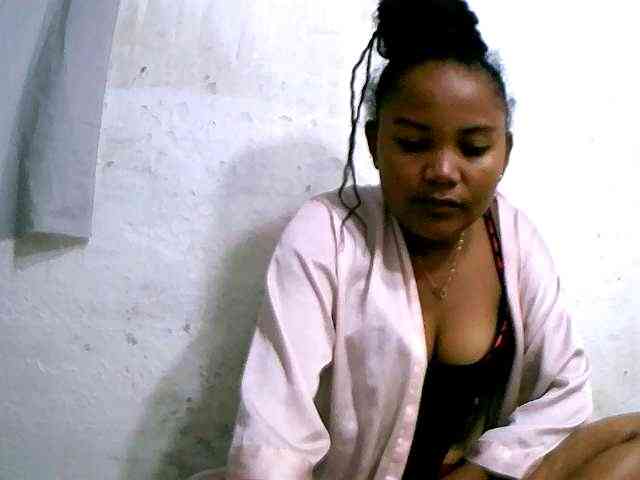 Nathasweete22 webcam
