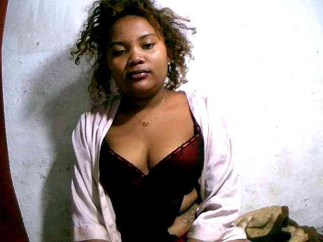 Nathasweete22 webcam