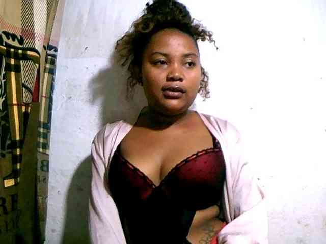 Nathasweete22 webcam