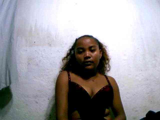 Nathasweete22 webcam