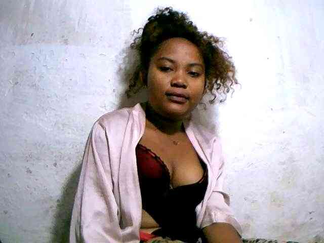 Nathasweete22 webcam