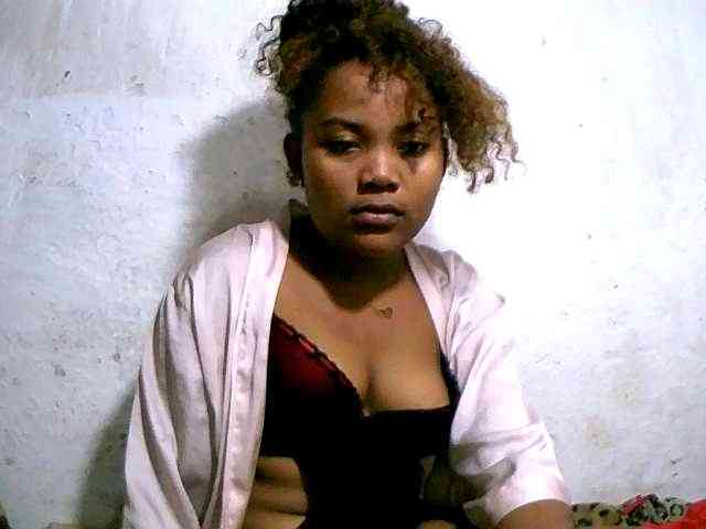 Nathasweete22 webcam