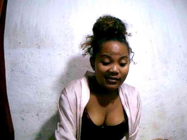 Nathasweete22 webcam