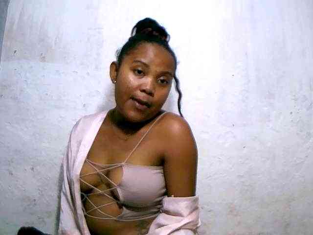 Nathasweete22 webcam