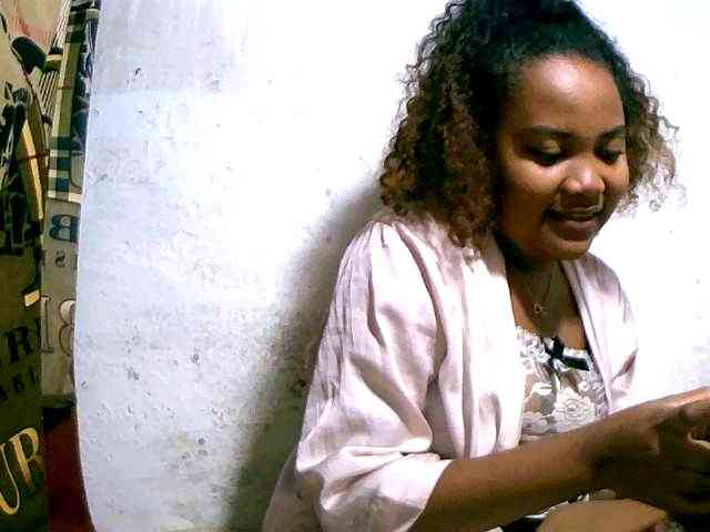 Nathasweete22 webcam