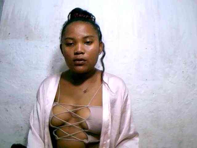 Nathasweete22 webcam