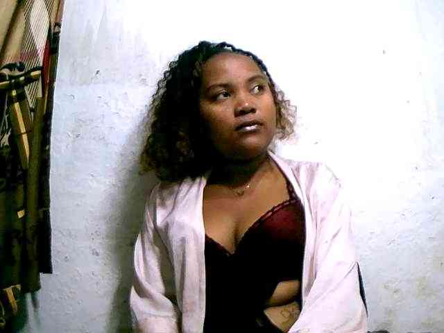Nathasweete22 webcam