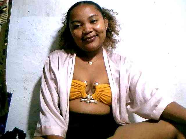 Nathasweete22 webcam