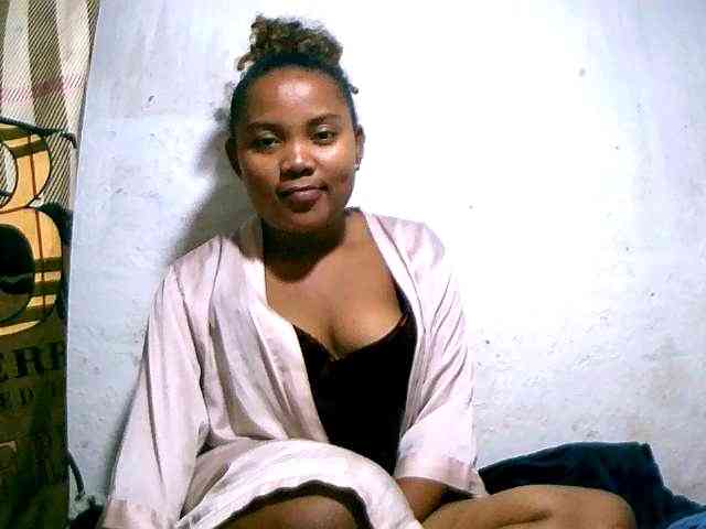 Nathasweete22 webcam