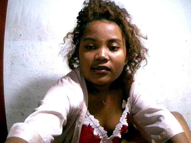 Nathasweete22 webcam