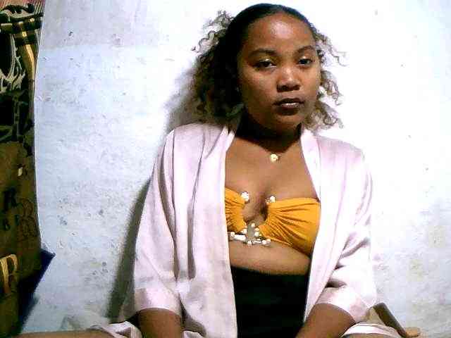 Nathasweete22 webcam