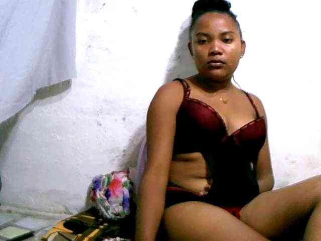 Nathasweete22 webcam