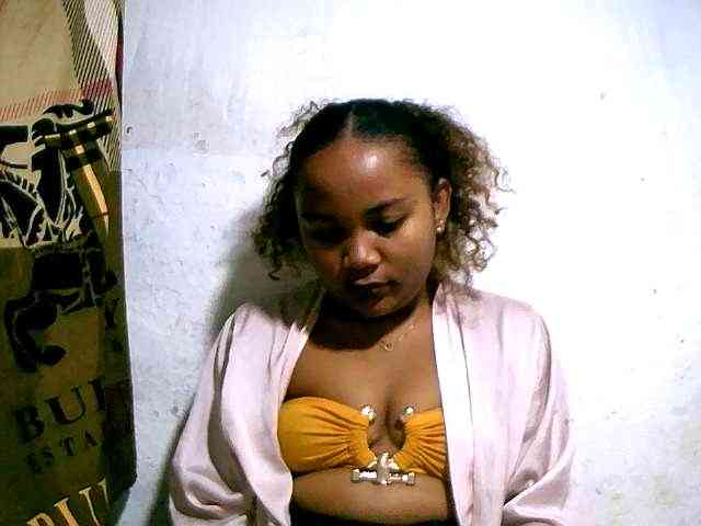 Nathasweete22 webcam