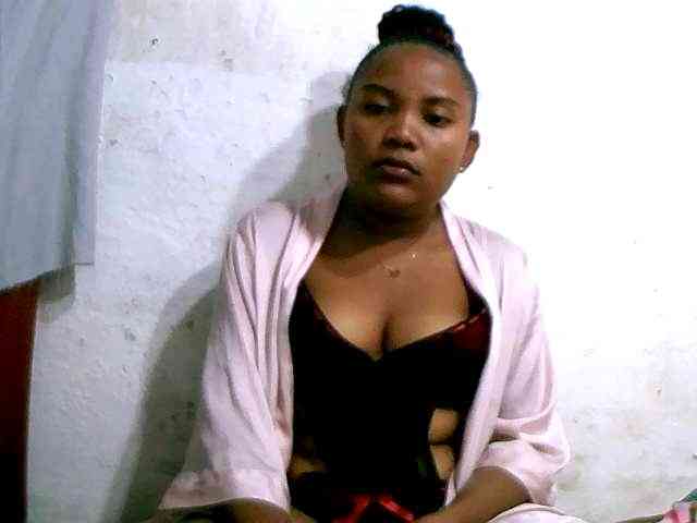 Nathasweete22 webcam