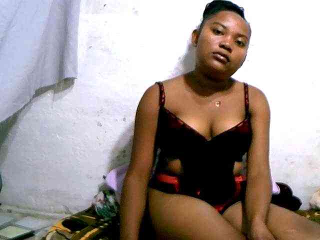 Nathasweete22 webcam