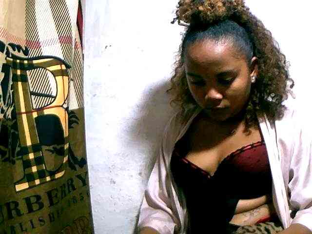 Nathasweete22 webcam