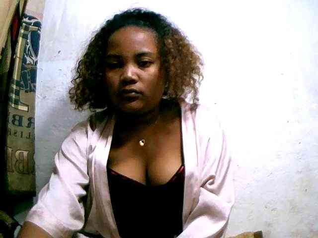 Nathasweete22 webcam