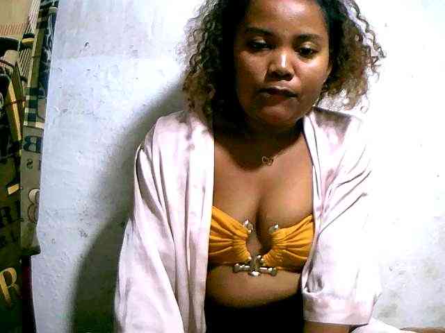 Nathasweete22 webcam