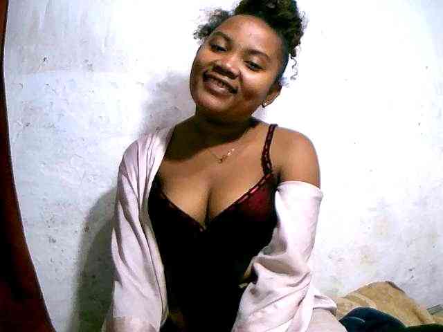 Nathasweete22 webcam