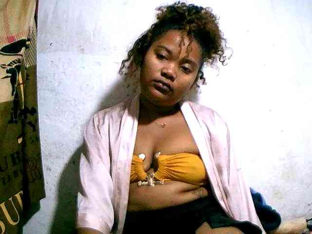 Nathasweete22 webcam