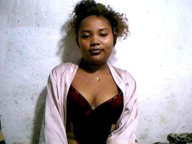 Nathasweete22 webcam