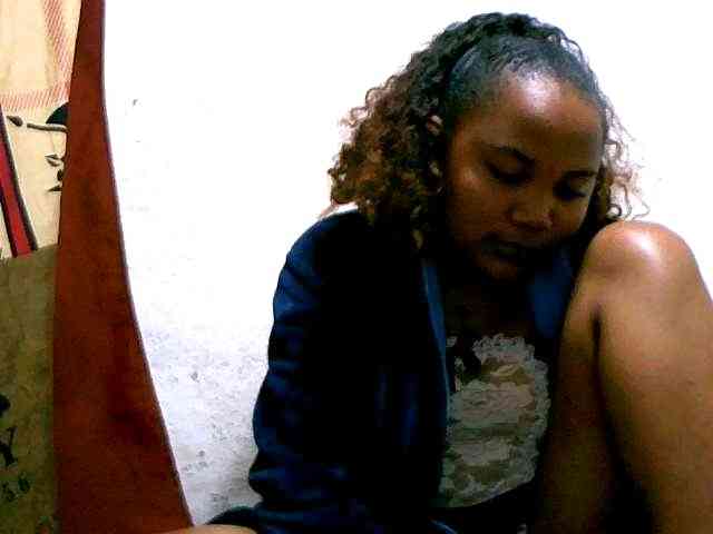 Nathasweete22 webcam