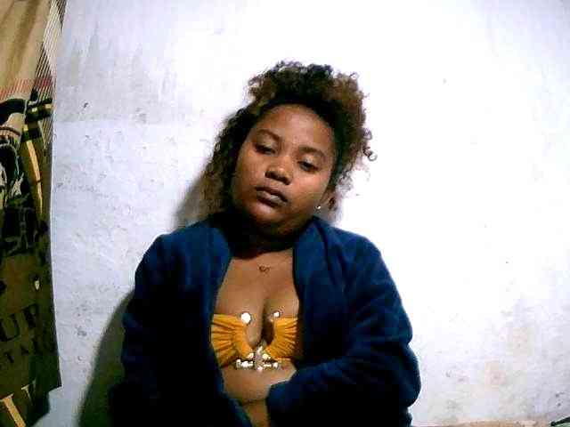 Nathasweete22 webcam