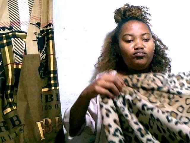 Nathasweete22 webcam