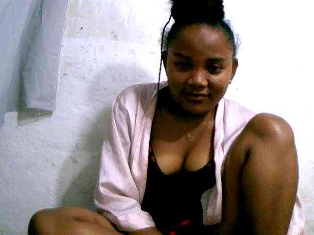 Nathasweete22 webcam