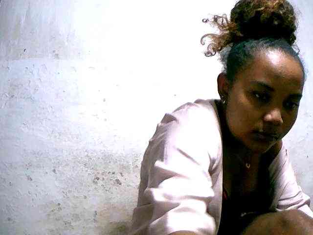 Nathasweete22 webcam