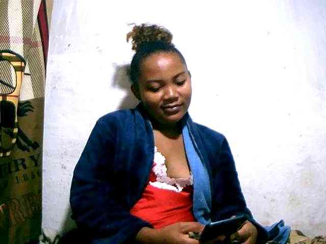 Nathasweete22 webcam