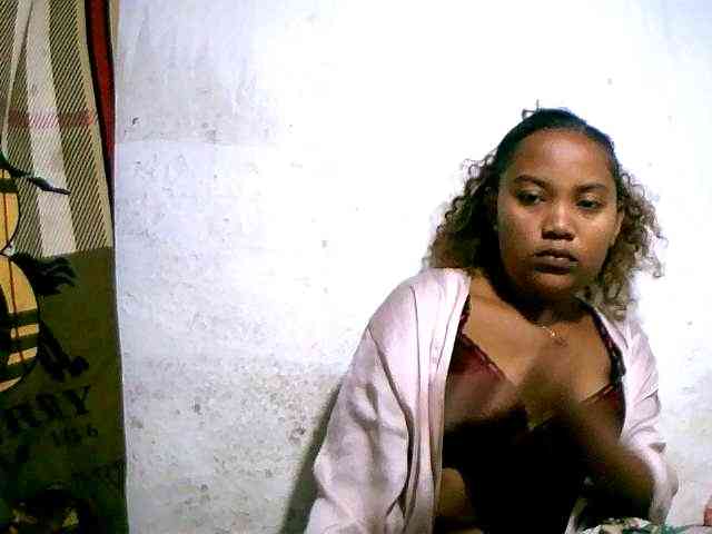 Nathasweete22 webcam