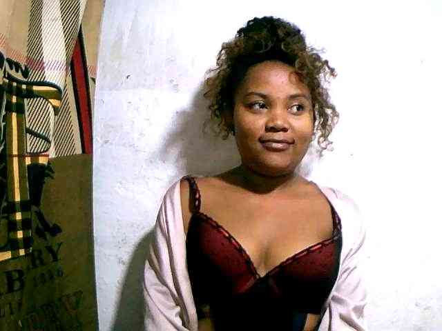 Nathasweete22 webcam