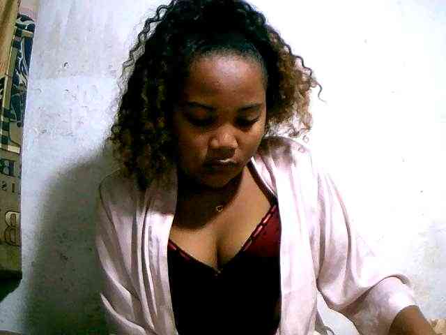 Nathasweete22 webcam