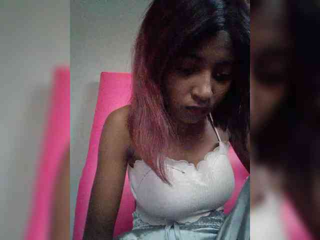 Keziaa webcam